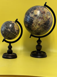 EXERZ 20cm Vintage Globe Black with a Wooden Base, Handcrafted